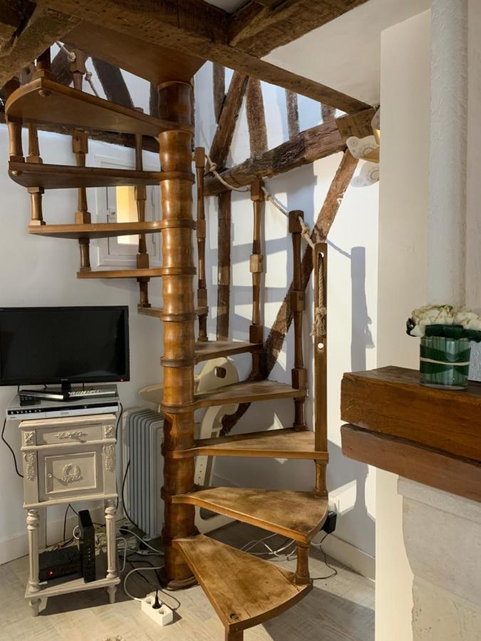 翁弗勒尔Les 4 Lions Duplex Chic Et Charme公寓 外观 照片